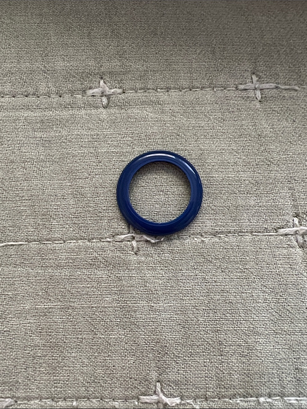 Classic Blue Silicone Gucci Watch Ring - Sleek Everyday Accent